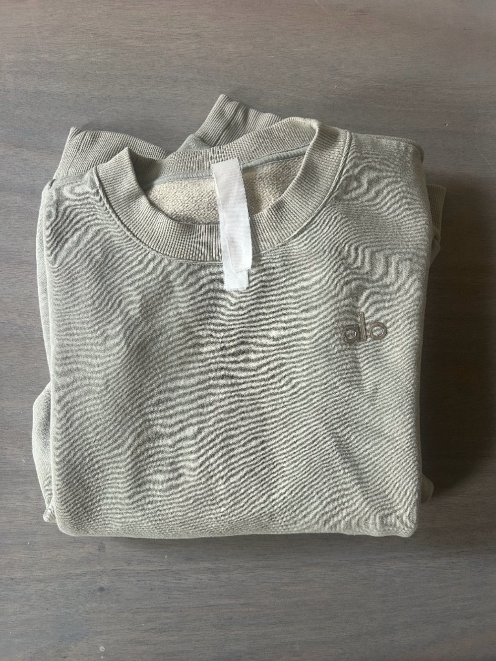 ALO Accolade Yoga Sage Green Crewneck Sweatshirt Size Small